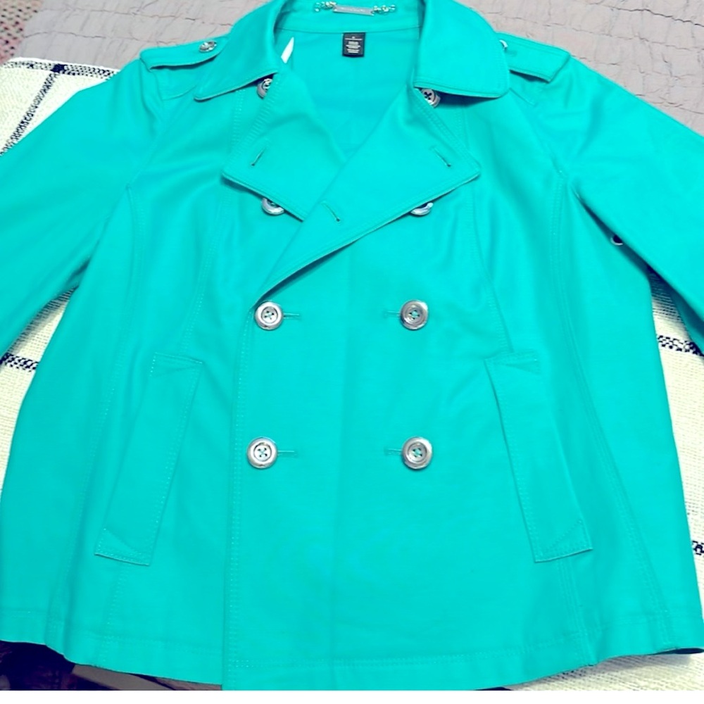 White  house black market jacket sz 6